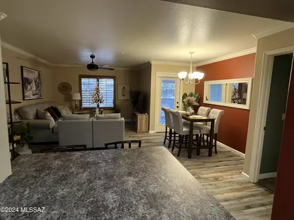 Tucson, AZ 85750,5751 N Kolb Road ## 26101