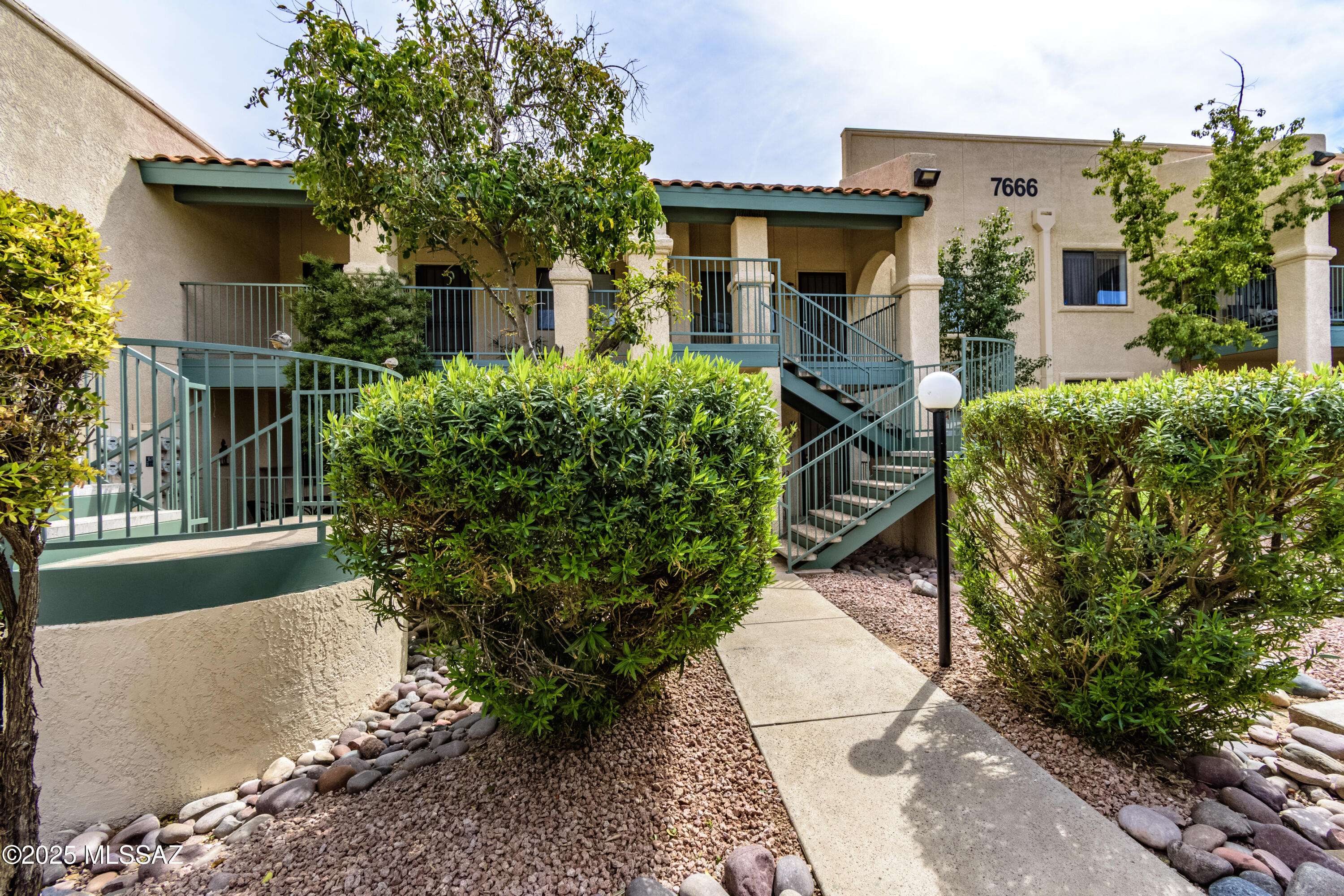 7666 E 22nd Street #50, Tucson, AZ 85710
