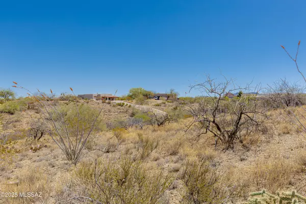 Vail, AZ 85641,2629 E Maxine Place #8