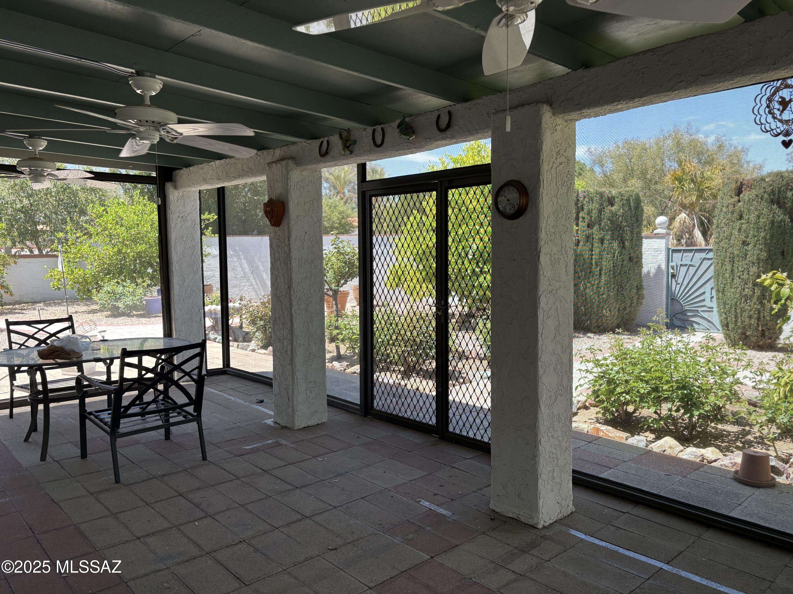 Green Valley, AZ 85614,291 E Los Rincones