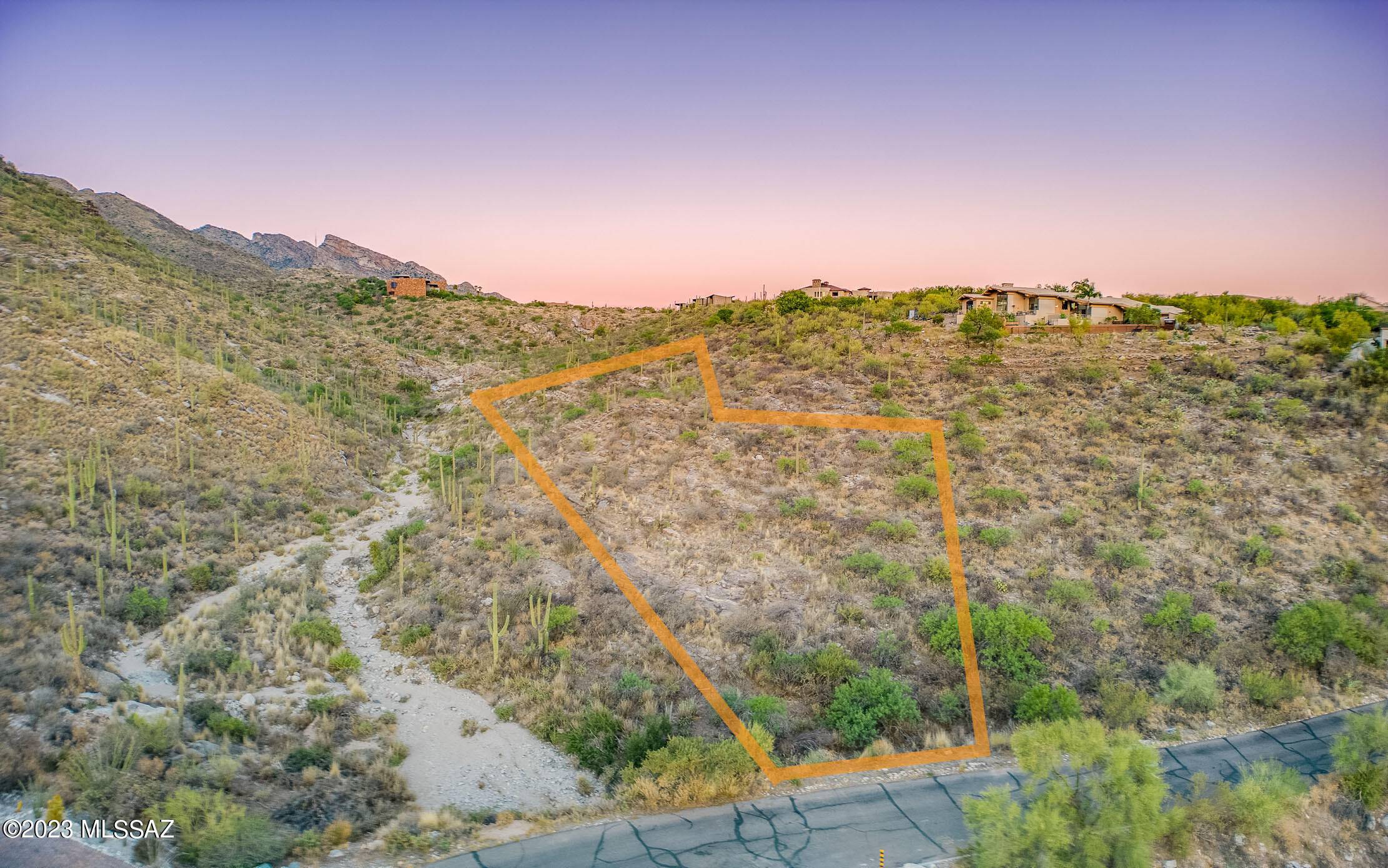 7582 N Camino Sin Vacas  #65, Tucson, AZ 85718