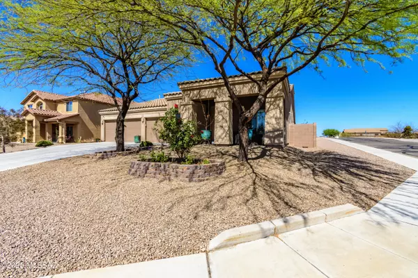 Tucson, AZ 85757,6265 S Eagles Roost Drive