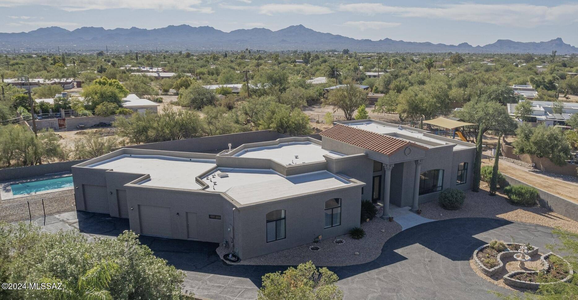 6859 N Placita Chula Vista, Tucson, AZ 85704