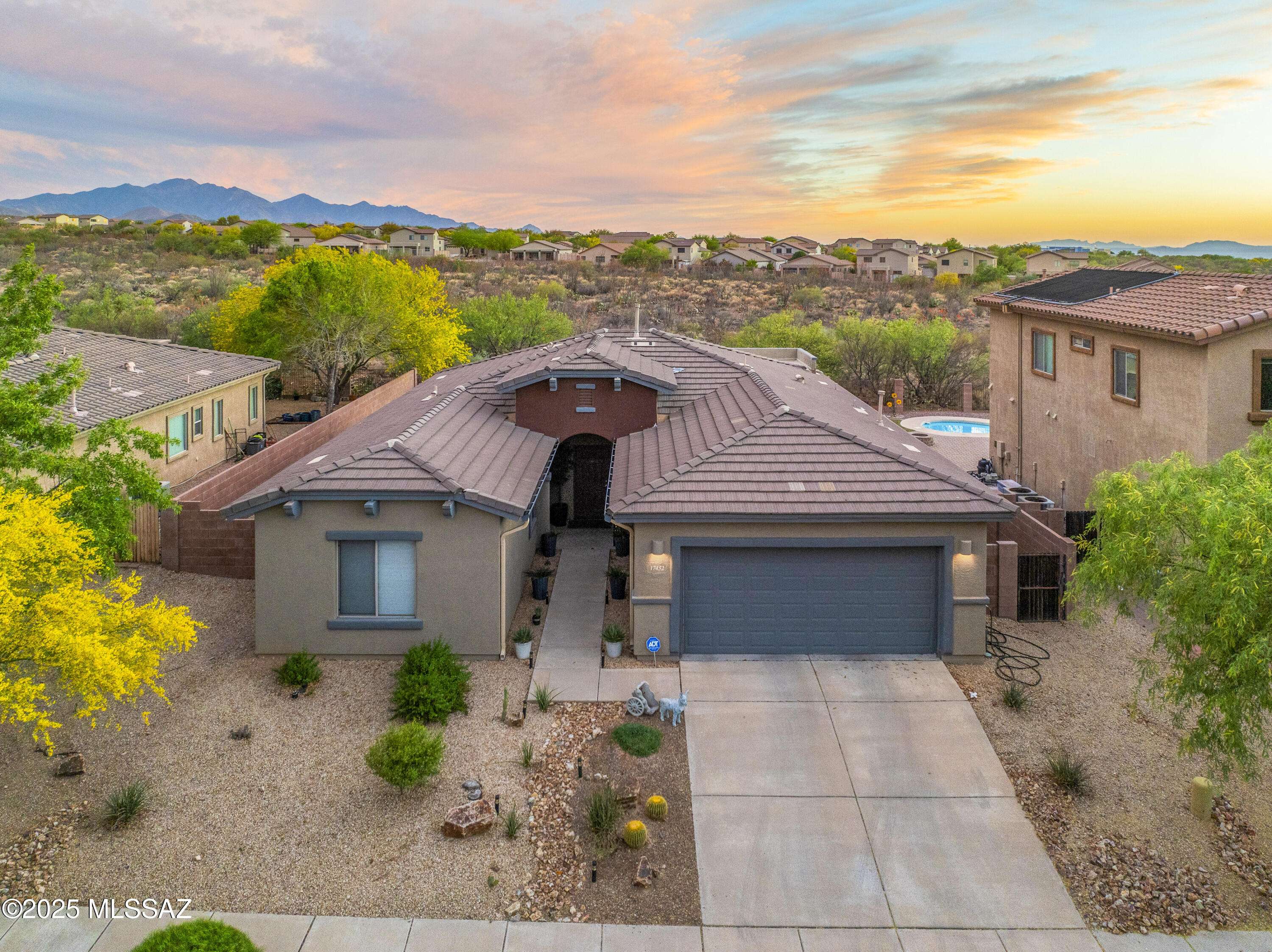 17452 S Indigo Mesa Pass, Vail, AZ 85641
