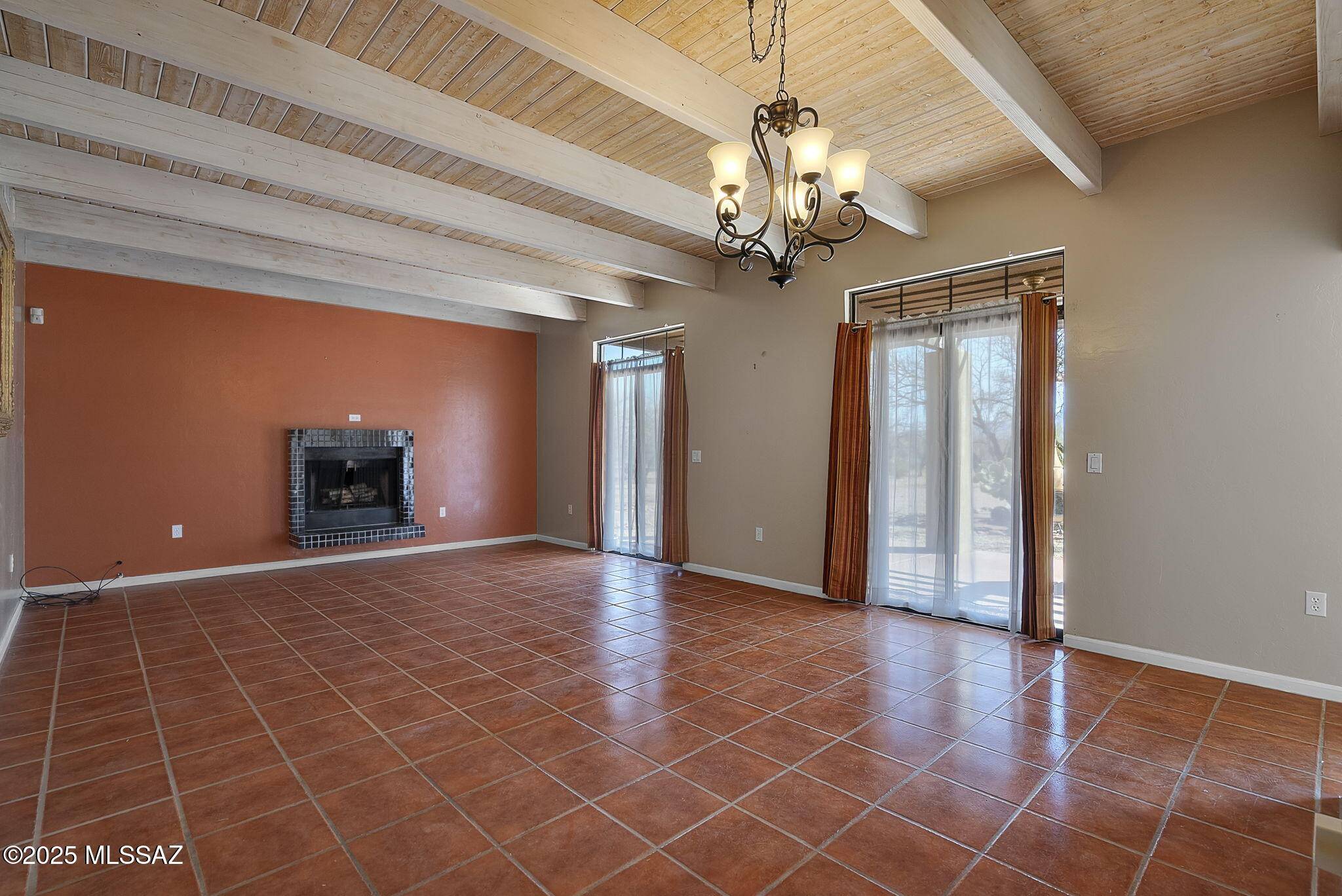 Tubac, AZ 85646,2141 Calle Palo Parado