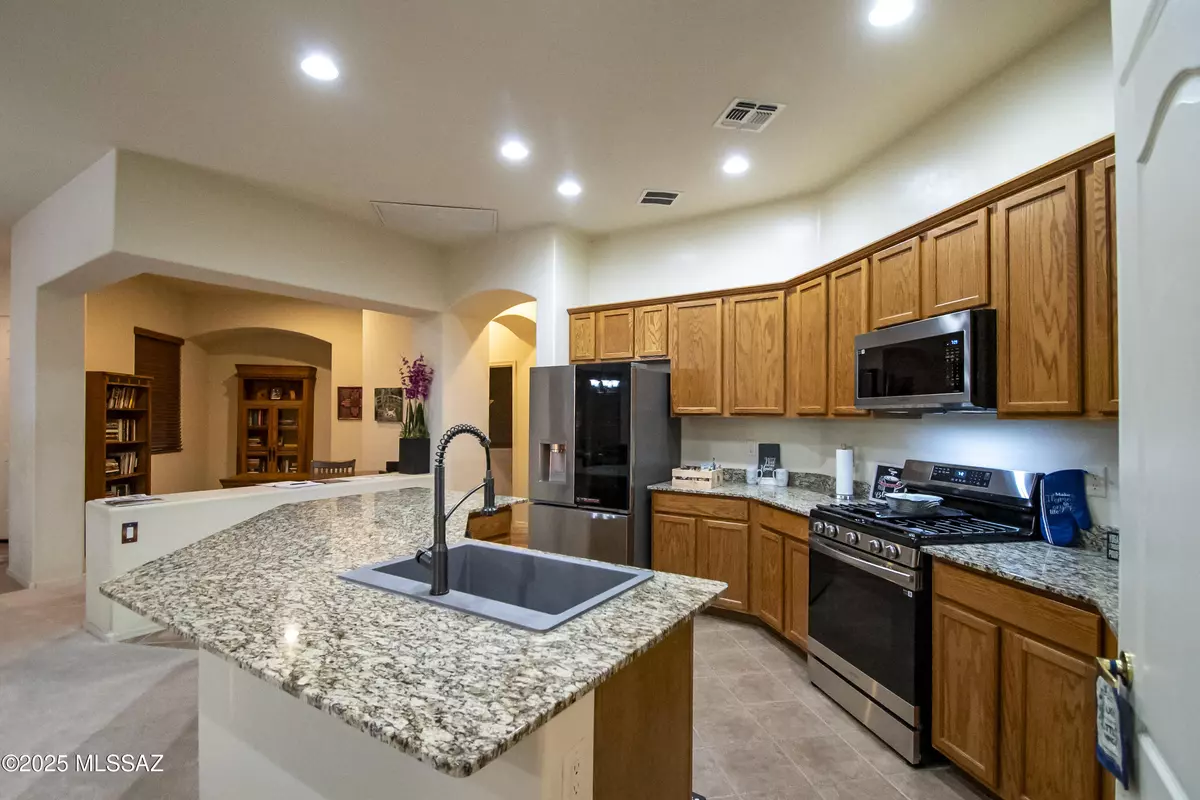 Marana, AZ 85658,12579 N New Reflection Drive