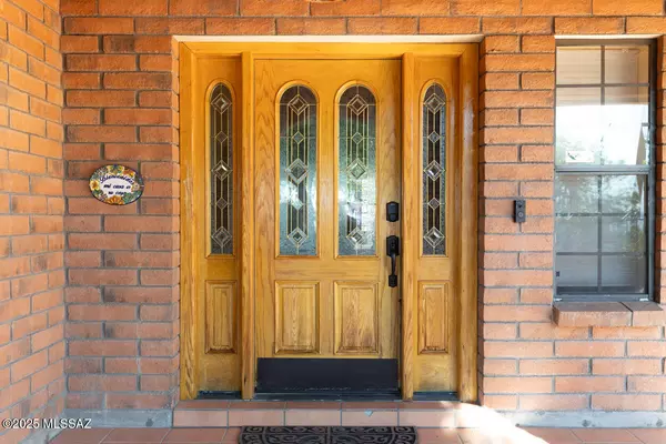 Rio Rico, AZ 85648,884 Via Mandan