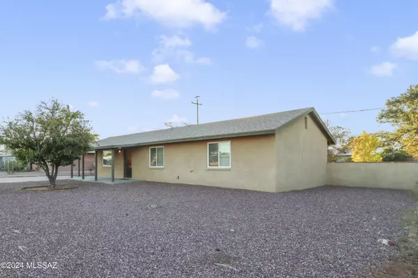 Tucson, AZ 85710,1132 S Lehigh Drive