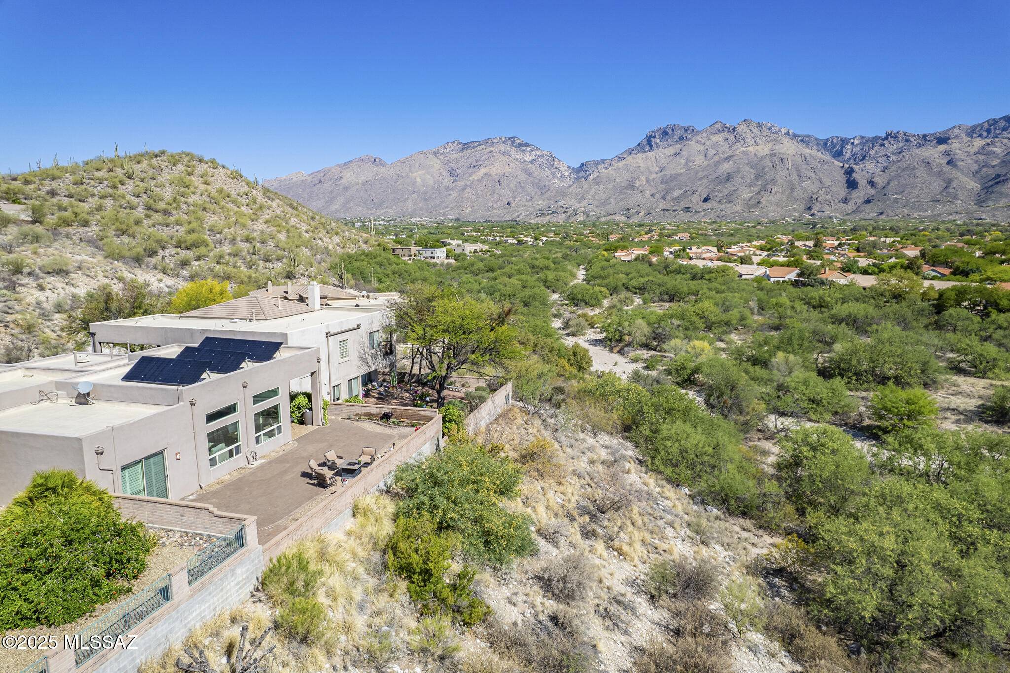 5056 N Valley Shadows Place, Tucson, AZ 85750