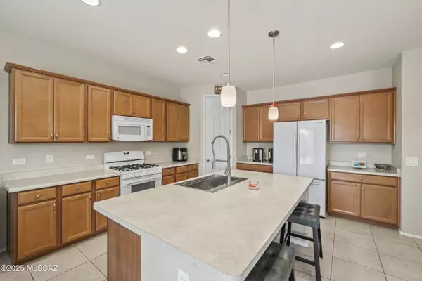 Marana, AZ 85658,11165 W Red Quartz Trail