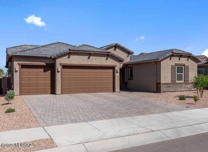 7956 S Desert Indigo Drive, Tucson, AZ 85747