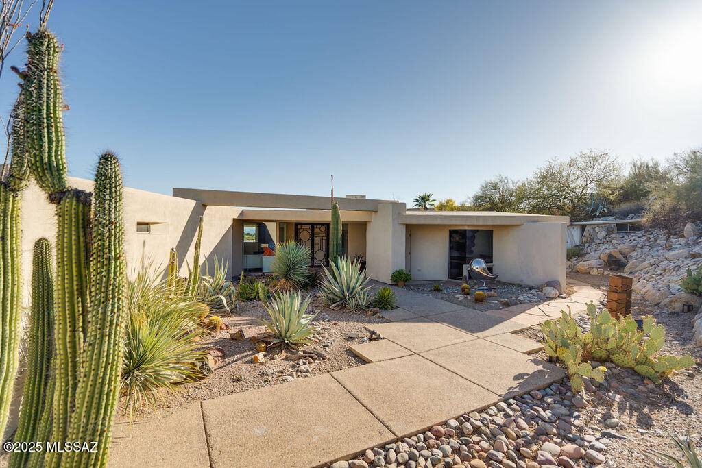 Tucson, AZ 85718,6141 N Camino Almonte