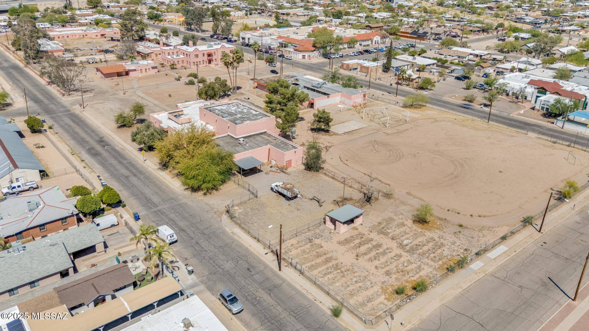 Tucson, AZ 85713,2700 S 8th Avenue