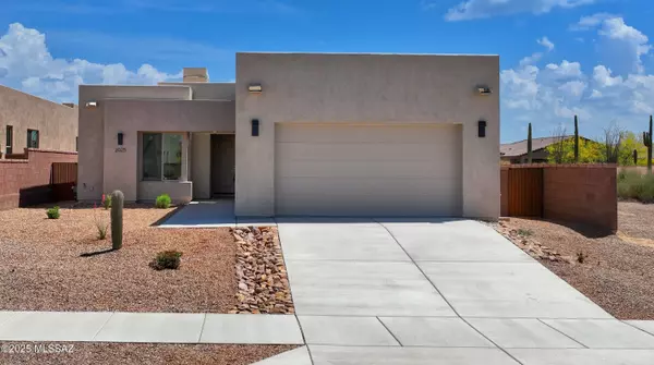 2025 W Spotted Toad Court, Tucson, AZ 85704