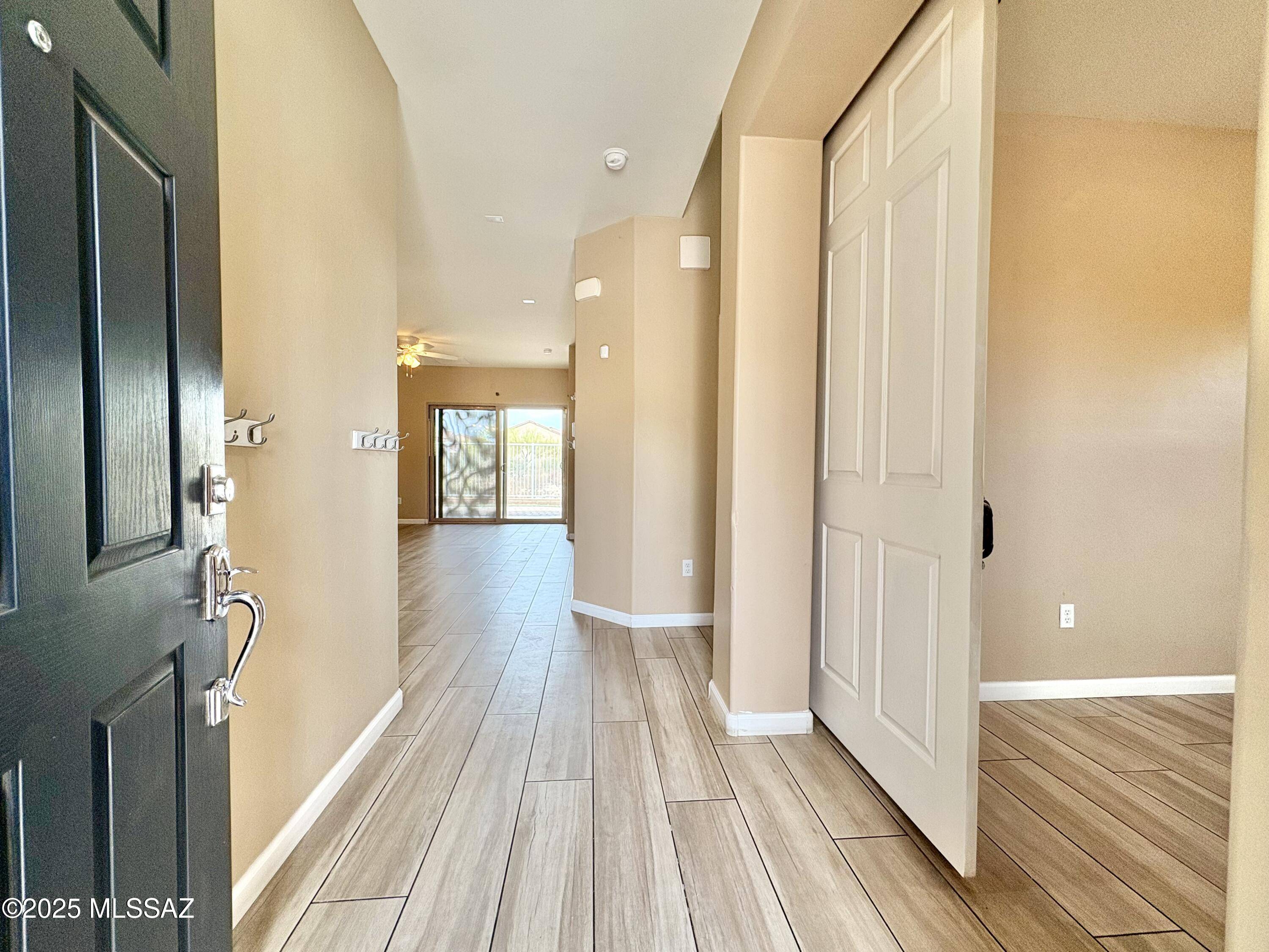 Tucson, AZ 85747,6004 S Meadow Breeze Drive