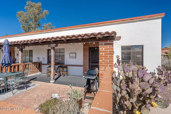Green Valley, AZ 85614,481 S Paseo Lobo  #D