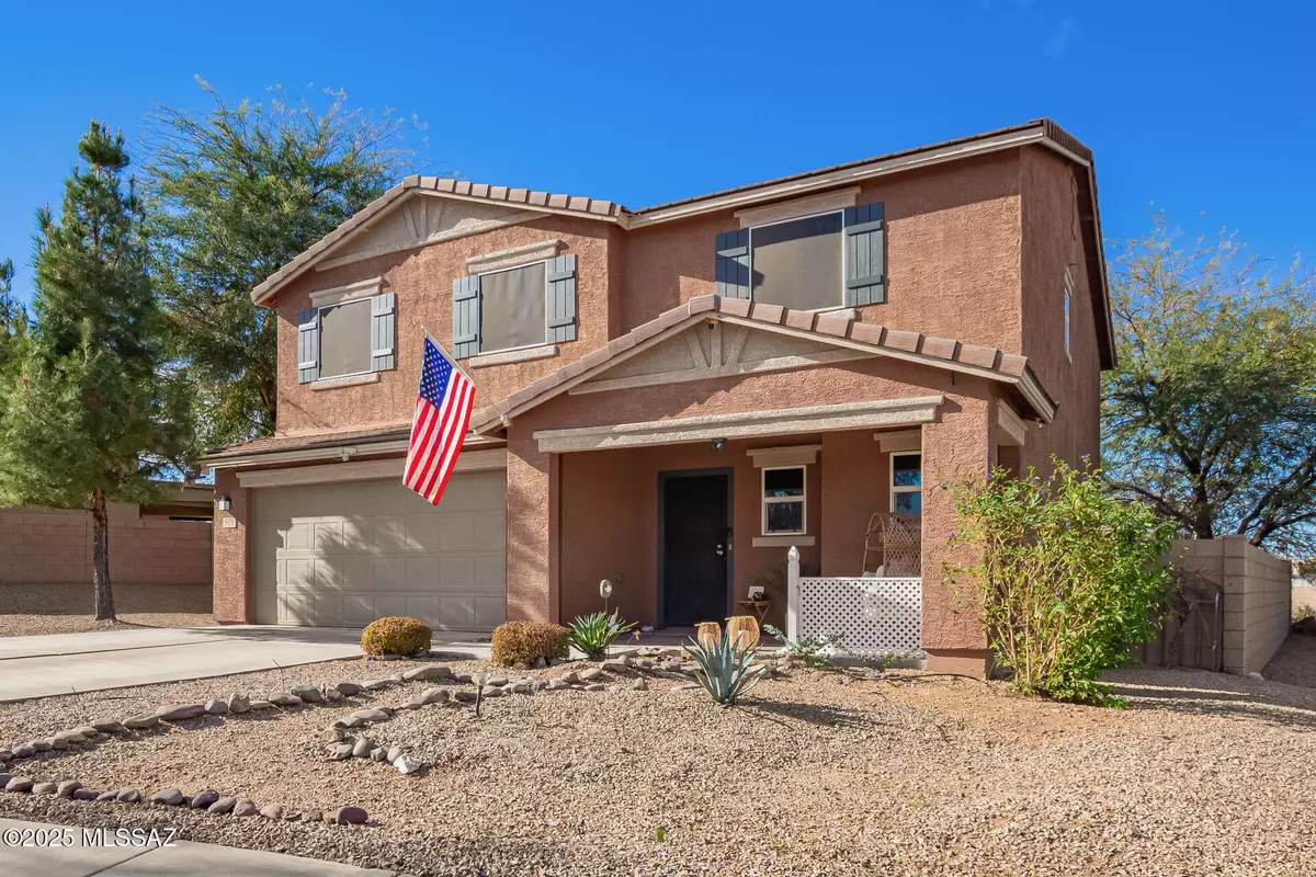 Vail, AZ 85641,620 S Charles L Mckay Place