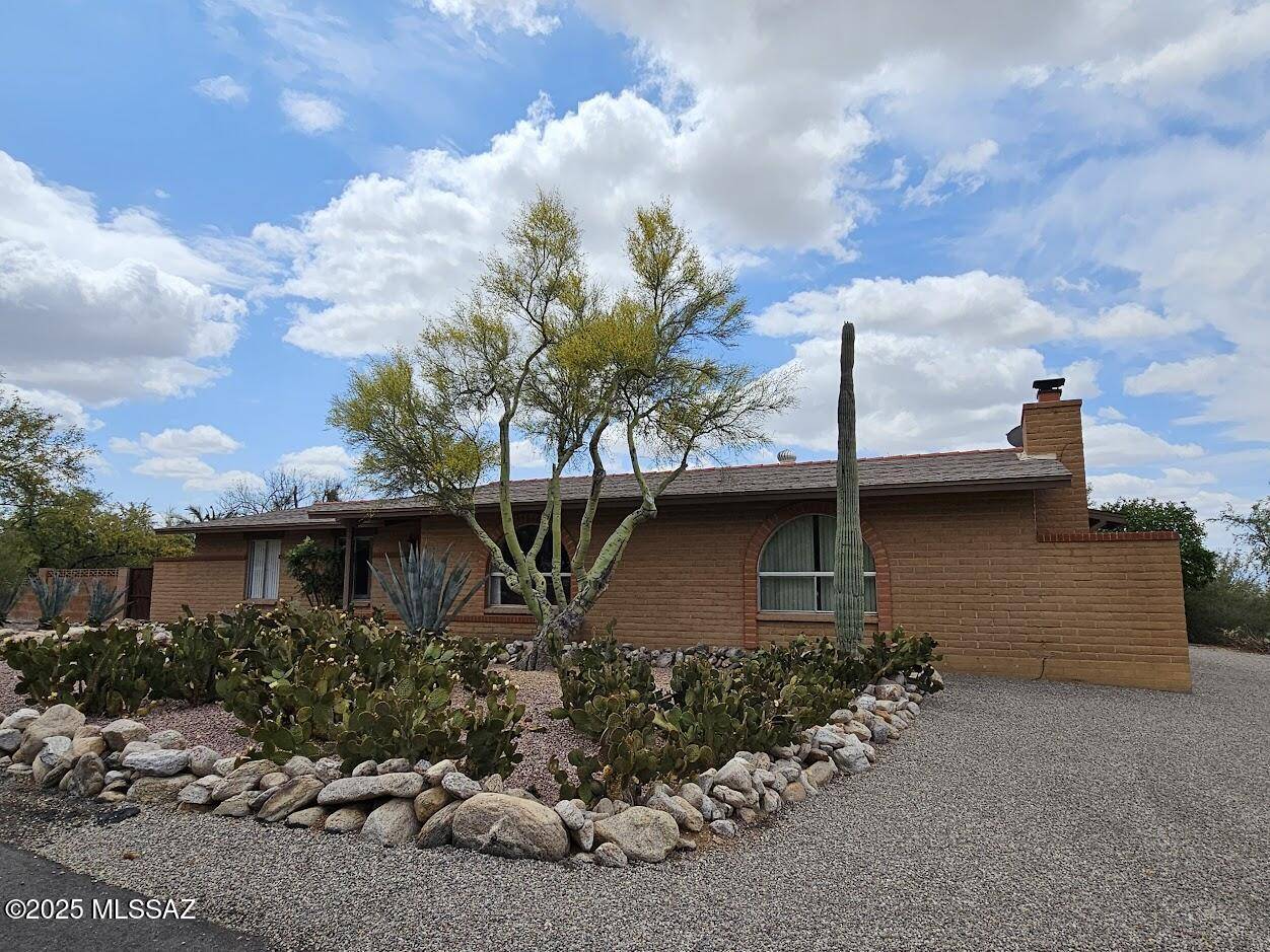 3838 E Gibbon Mountain Place, Tucson, AZ 85718