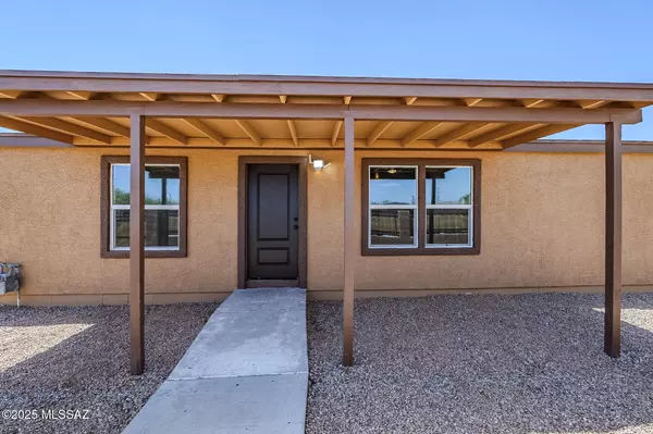 Tucson, AZ 85745,865 W Green Street