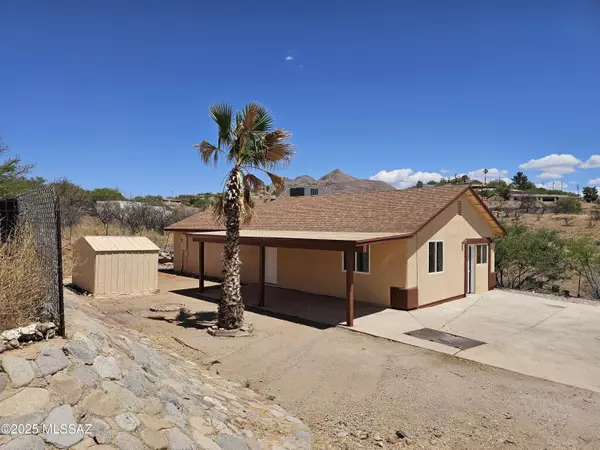 1220-B Circulo Aguilar, Rio Rico, AZ 85648