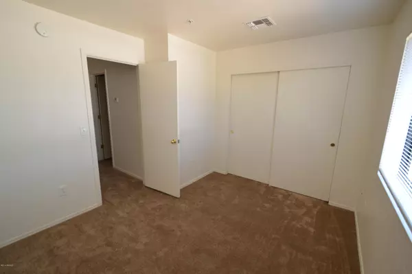 Tucson, AZ 85712,4327 E Bellevue Street #3104