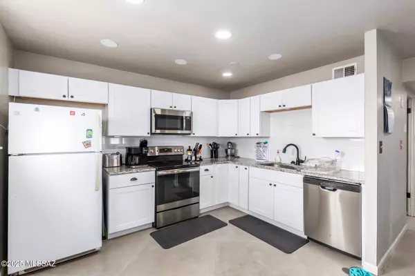 Tucson, AZ 85713,3739 E Sylvane Street