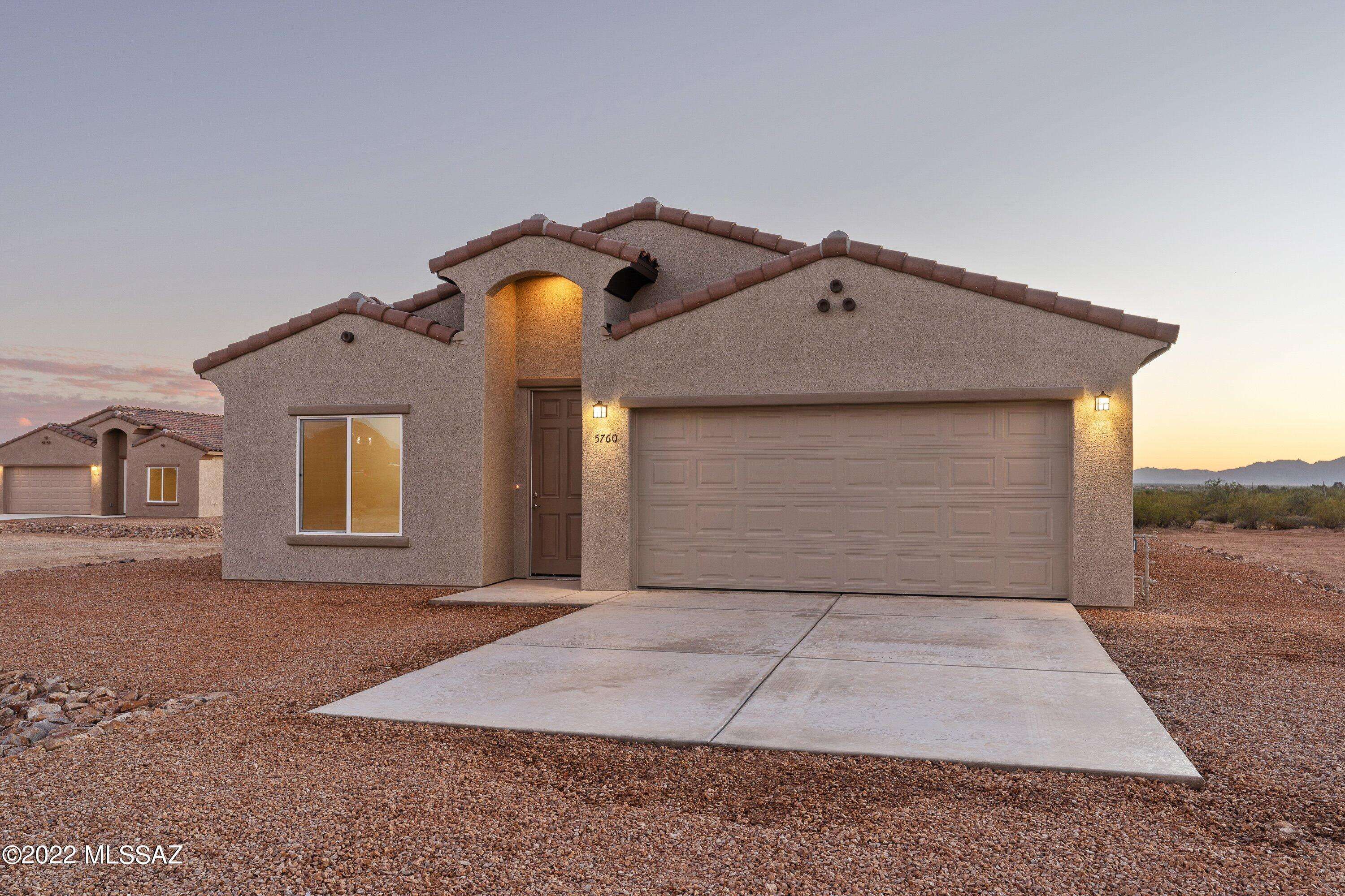 219 S Atlanta Street, Vail, AZ 85641
