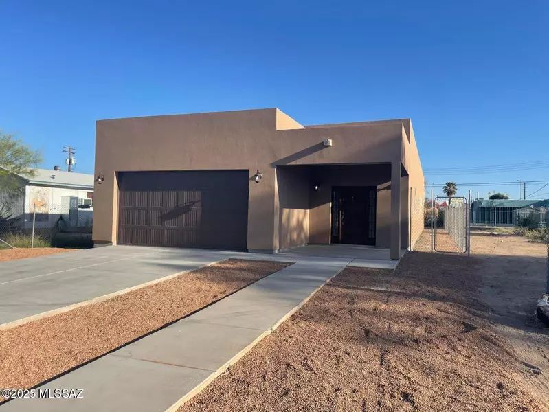 255 W Adams Street, Tucson, AZ 85705