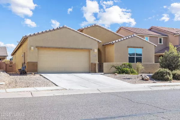 1136 E Empire Canyon Lane, Sahuarita, AZ 85629