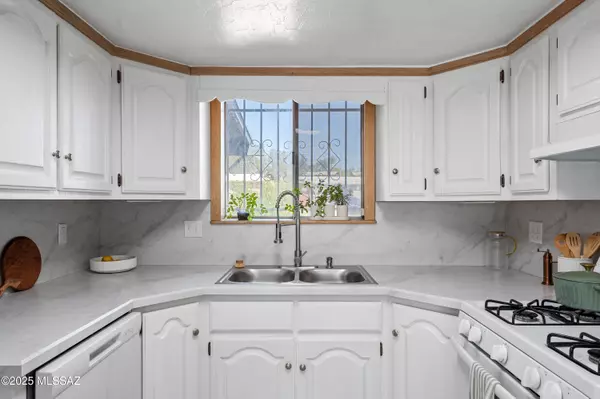 Tucson, AZ 85741,7571 N Rae Avenue