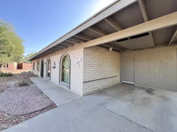 Tucson, AZ 85748,2011 S Faye Place
