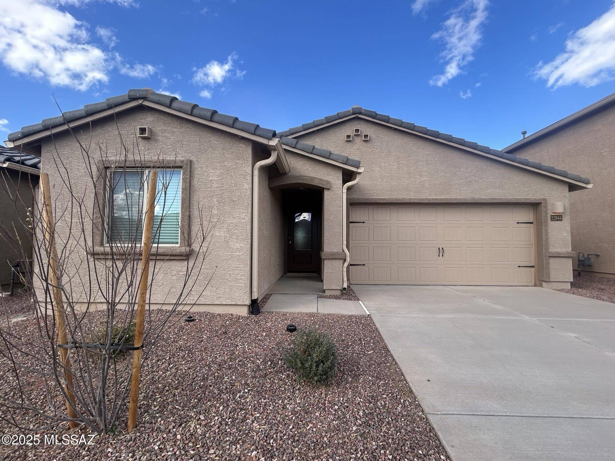 21944 E Wayward Lane, Red Rock, AZ 85145