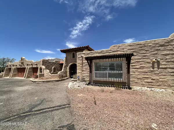 Tucson, AZ 85718,6300 N Camino Miraval