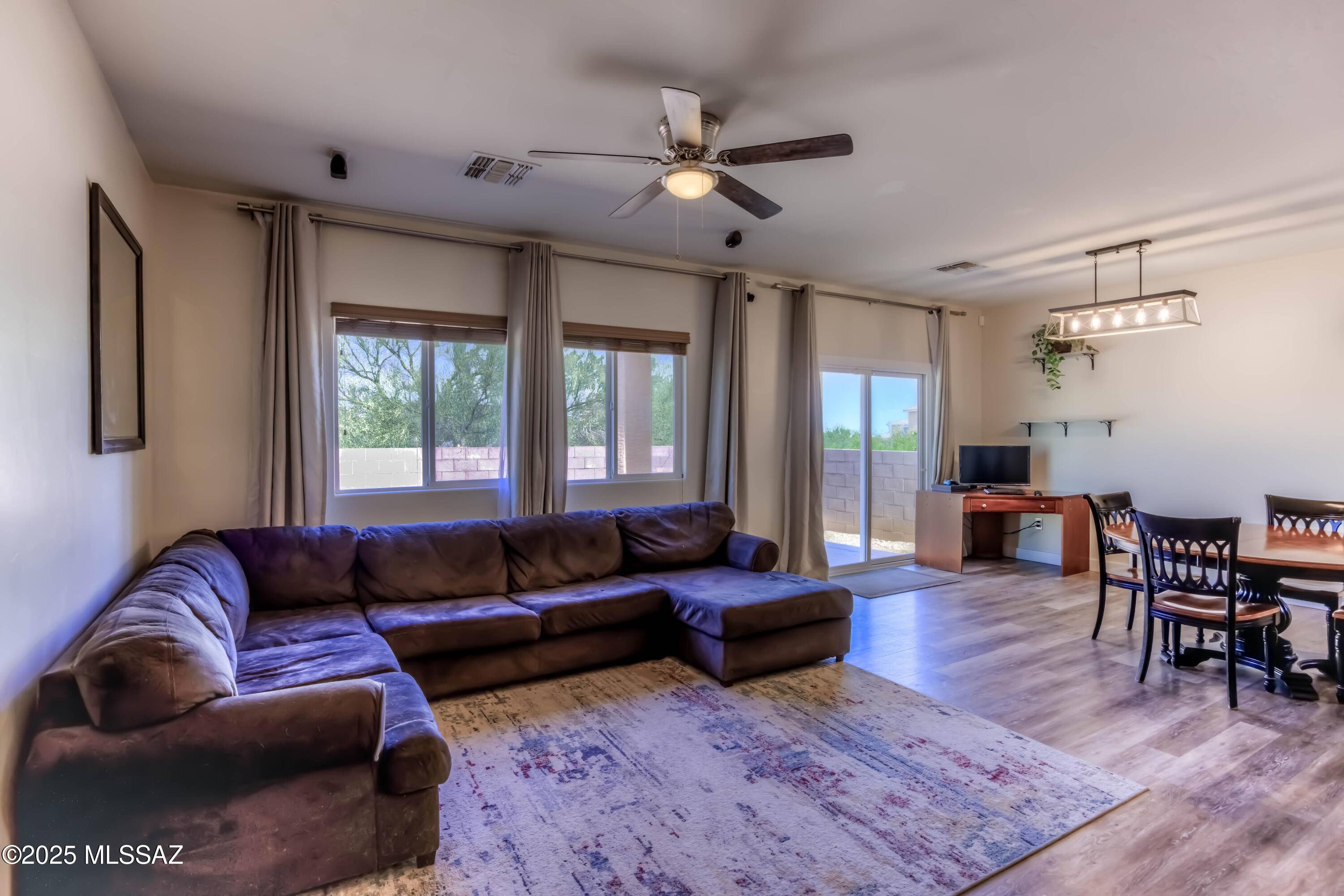 762 S Courts Redford Drive, Vail, AZ 85641