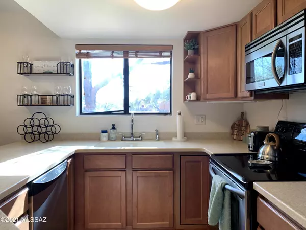 Tucson, AZ 85750,5051 N Sabino Canyon Road #1238