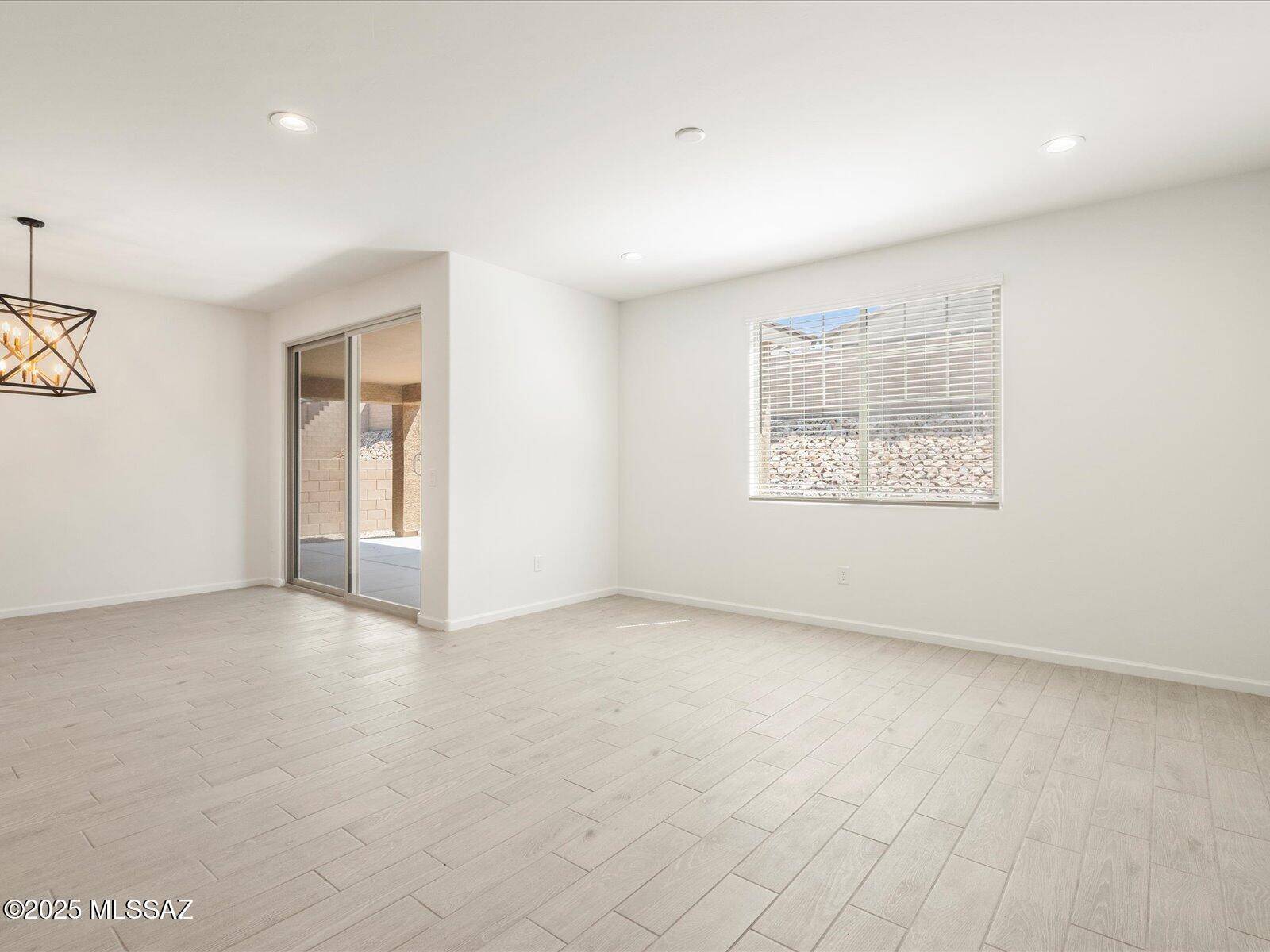 248 N Sunny Cove Place, Tucson, AZ 85748