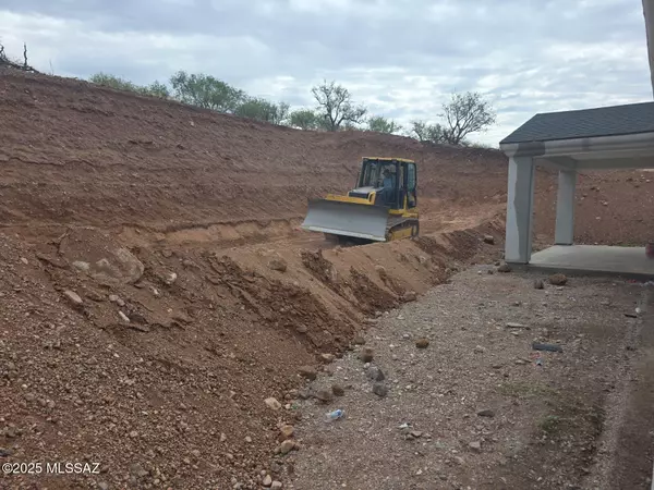 Rio Rico, AZ 85648,598 Paseo Reforma