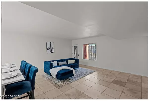 Tucson, AZ 85710,8338 E Placita Prado