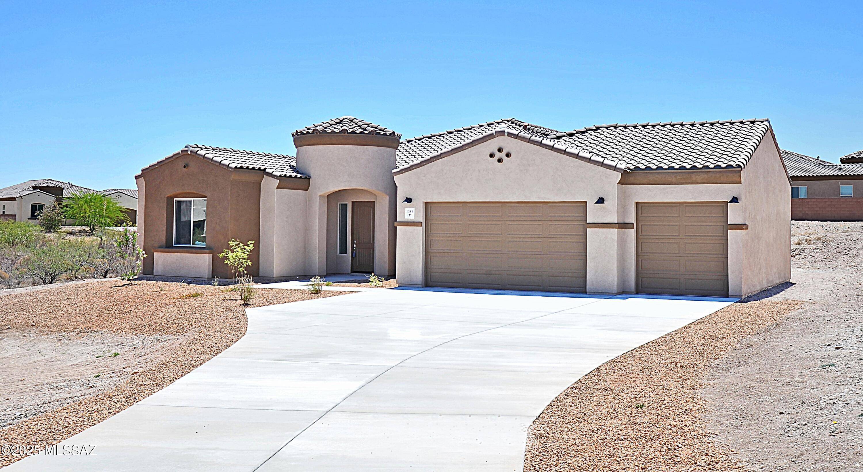 1356 N Range Rider Place, Vail, AZ 85641