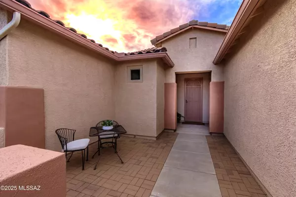 Marana, AZ 85658,11301 N Adobe Village Place