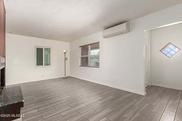 Tucson, AZ 85713,3241 E 30th Street