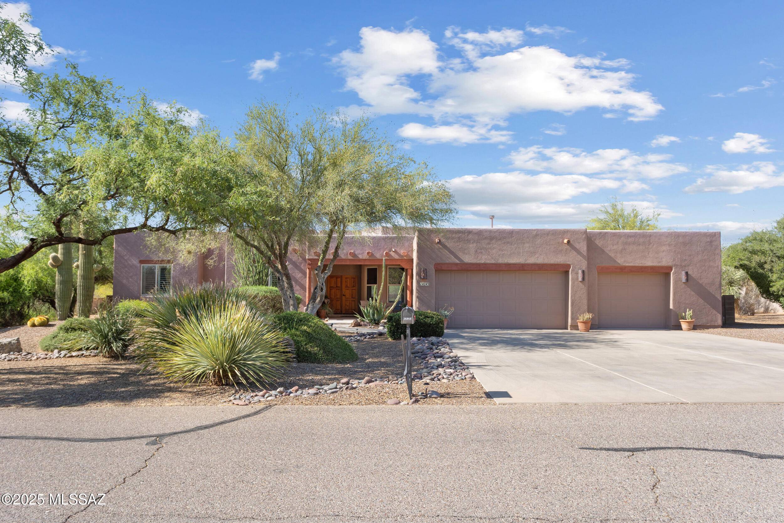 Vail, AZ 85641,14243 E Whisper Trail