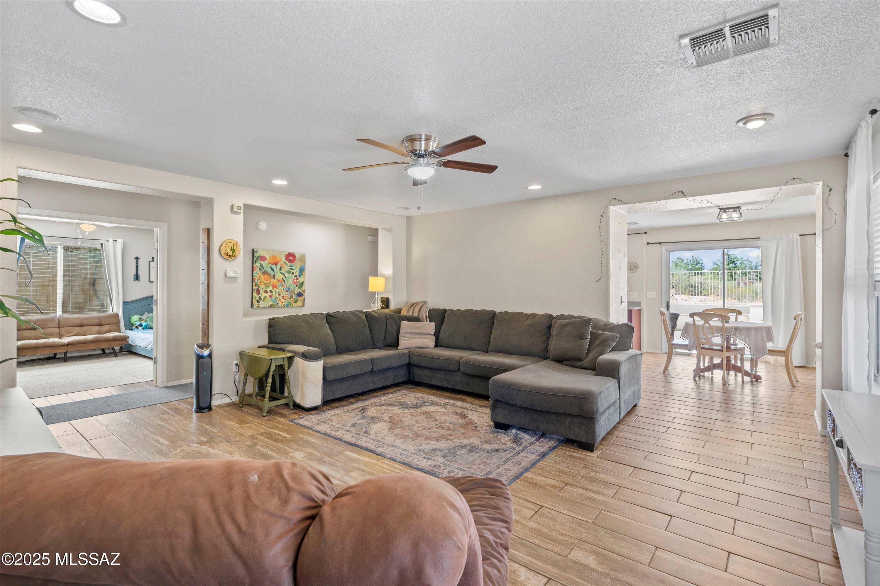 Sahuarita, AZ 85629,784 W Paseo Celestial