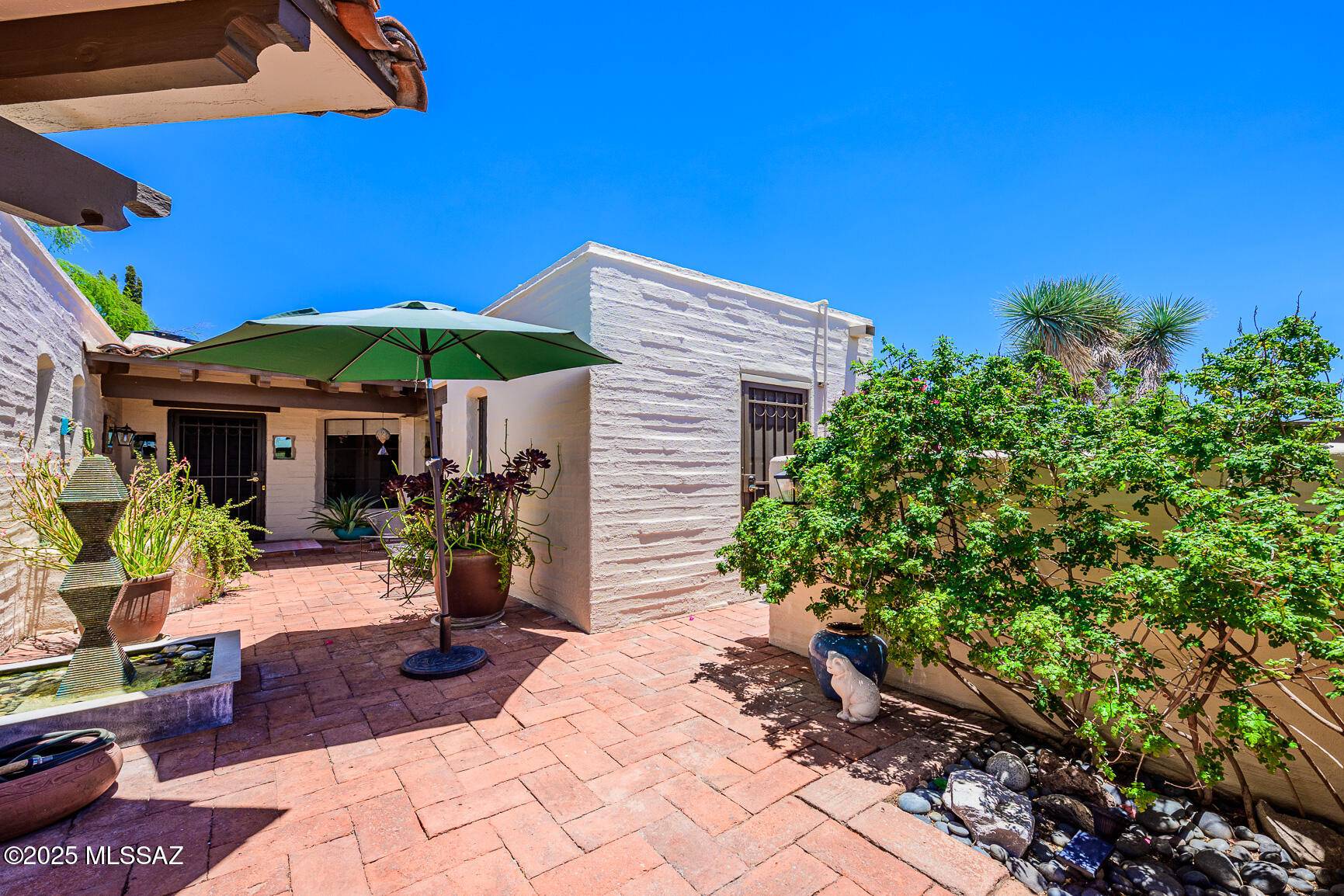 Tucson, AZ 85718,2600 E Skyline Drive #21