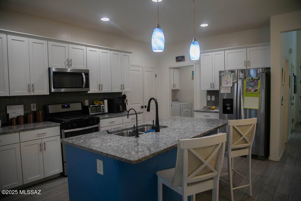 Sahuarita, AZ 85629,893 E Bottomlands Lane
