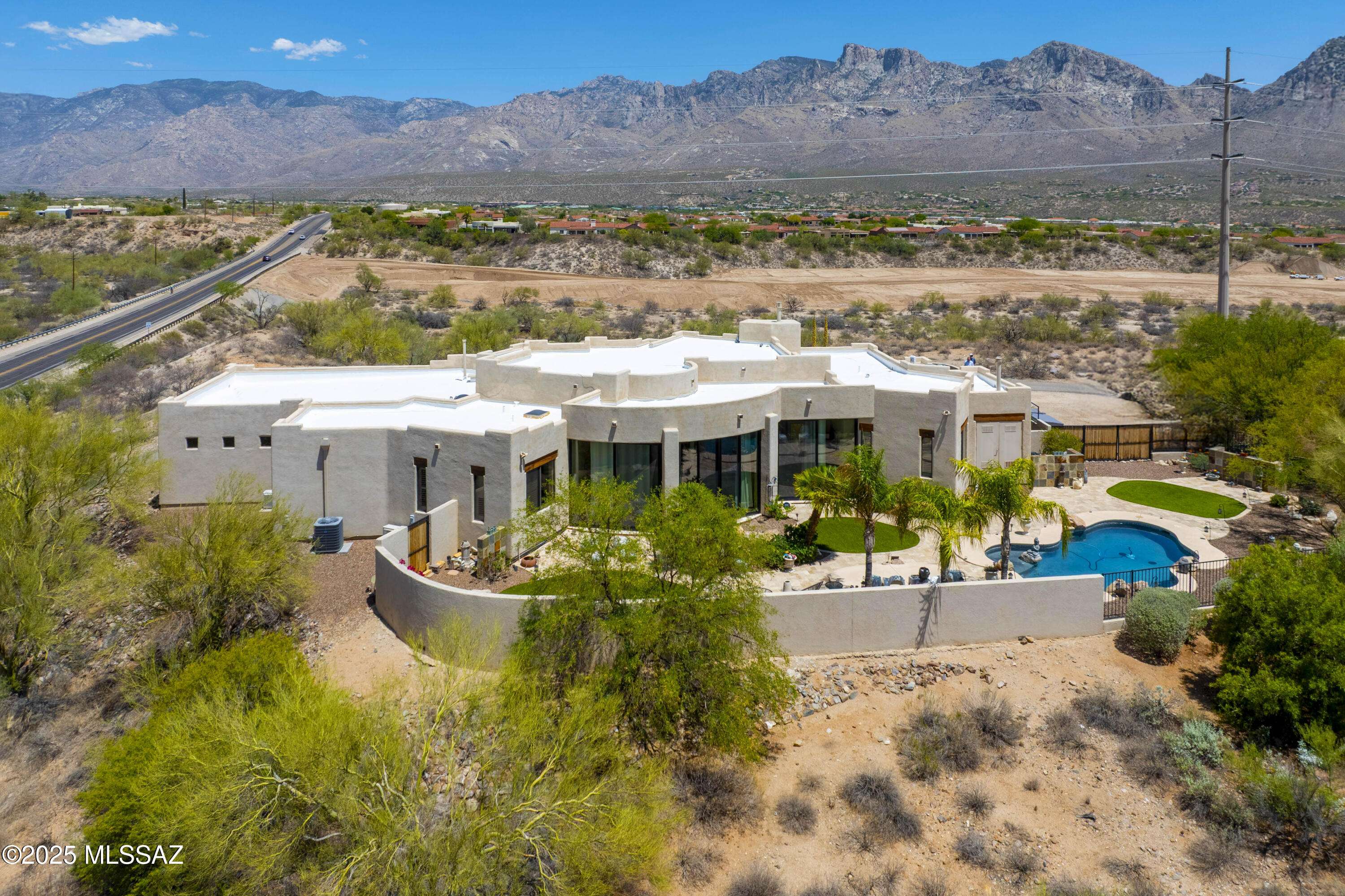 229 W Naranja Drive, Tucson, AZ 85737