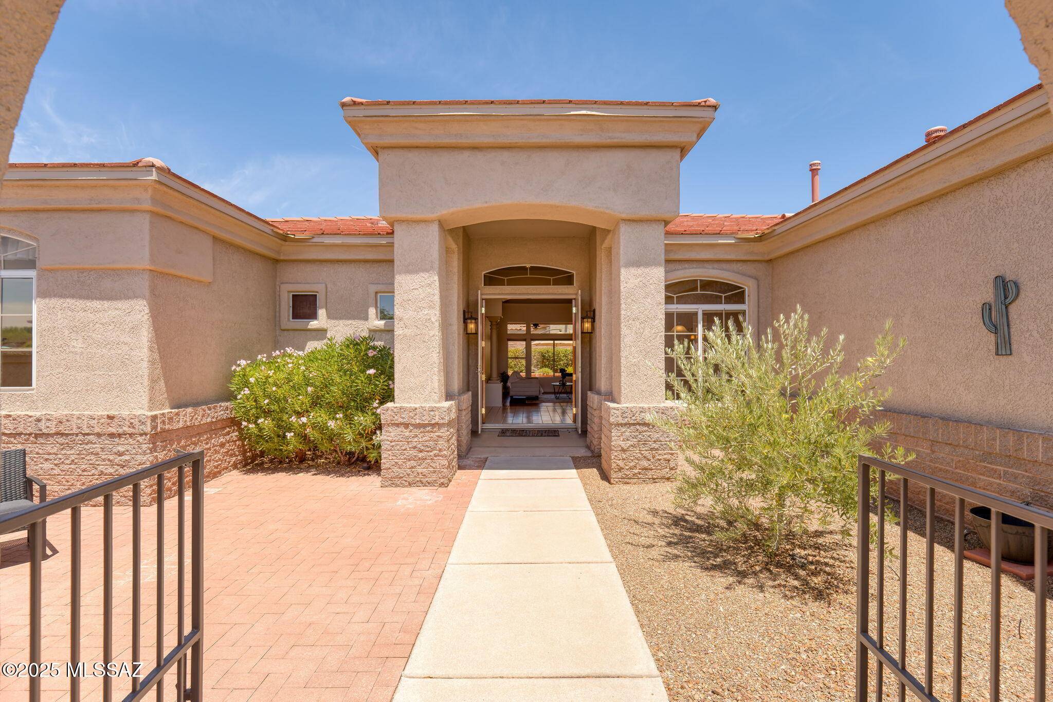 Oro Valley, AZ 85755,2023 E Bighorn Mountain Drive