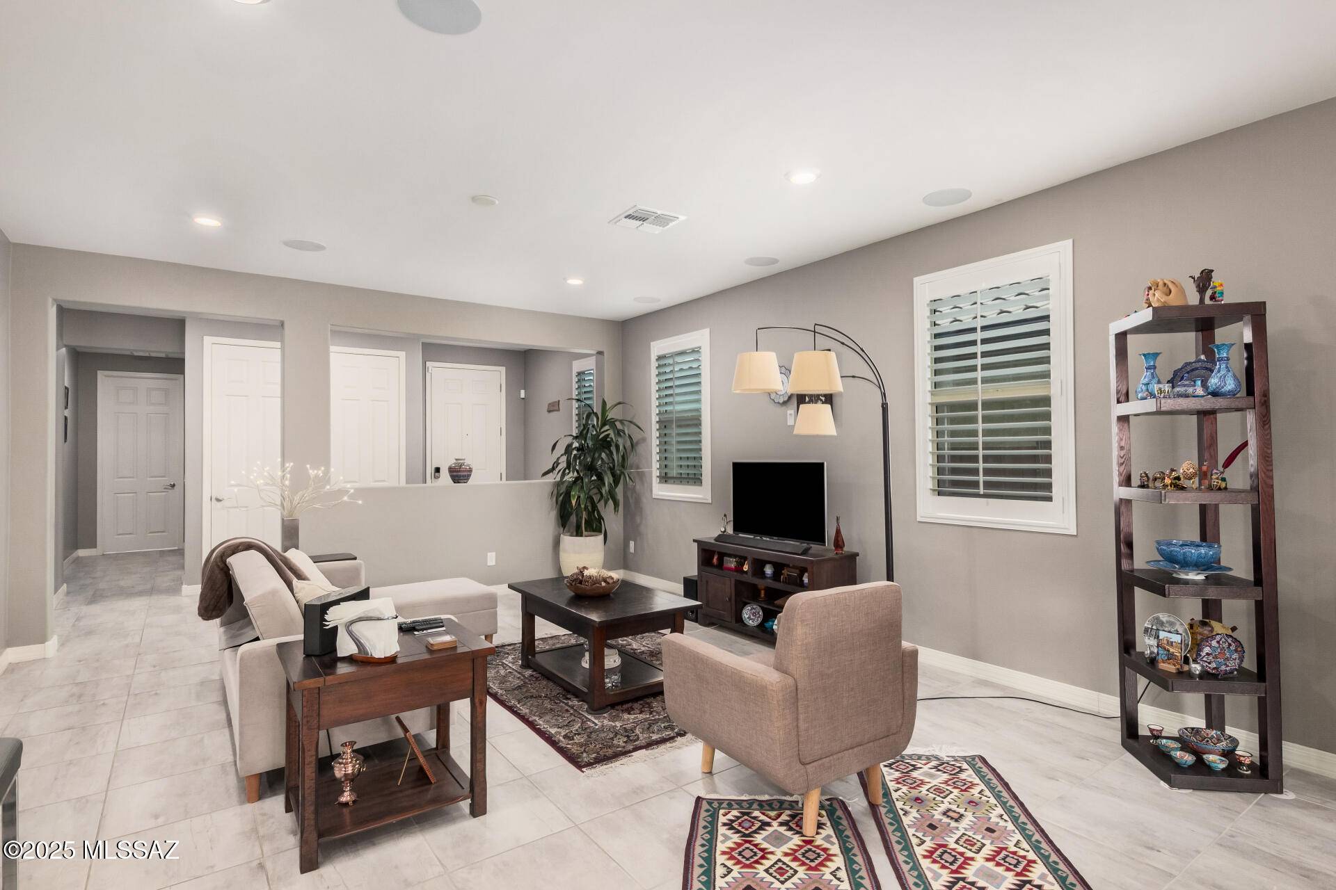 Tucson, AZ 85742,8585 N Genoa Court