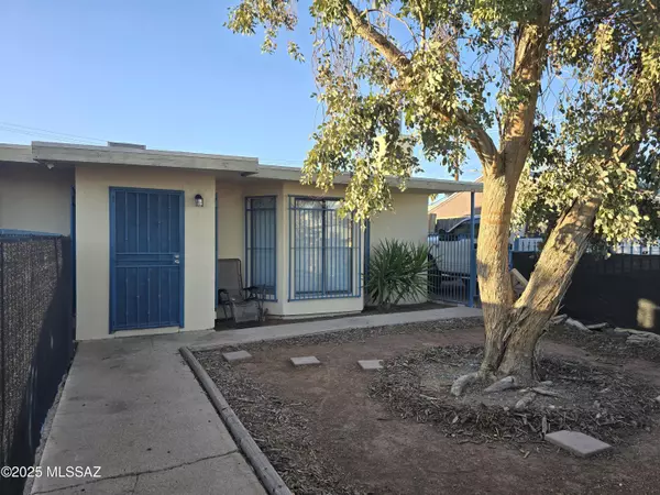 Tucson, AZ 85713,3843 E 32nd Street