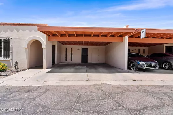 Tucson, AZ 85710,880 S Ciudad Circle